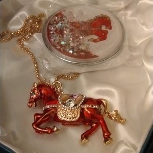 Beautiful Horse Necklace with matching mirror
